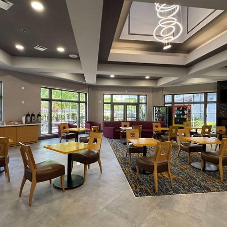 La Quinta By Wyndham Raleigh Cary Hotel Exterior photo