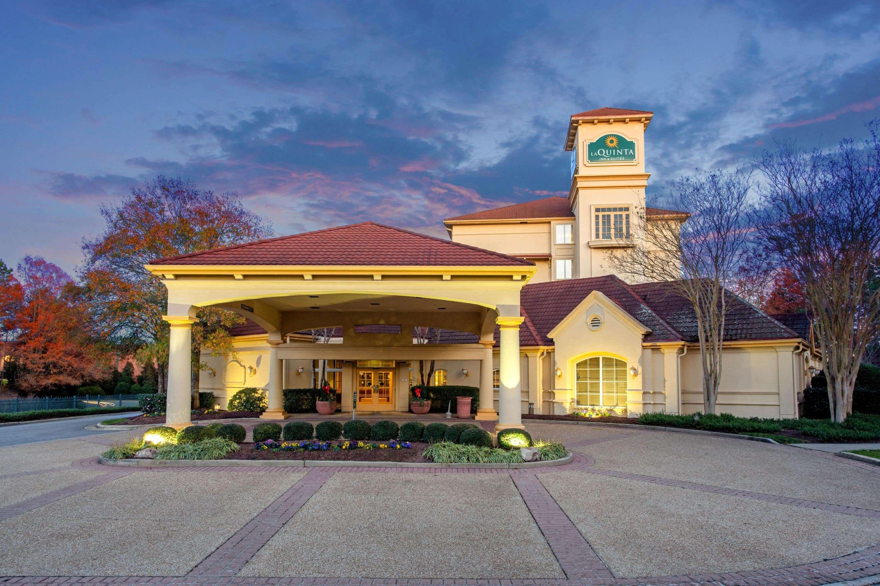 La Quinta By Wyndham Raleigh Cary Hotel Exterior photo